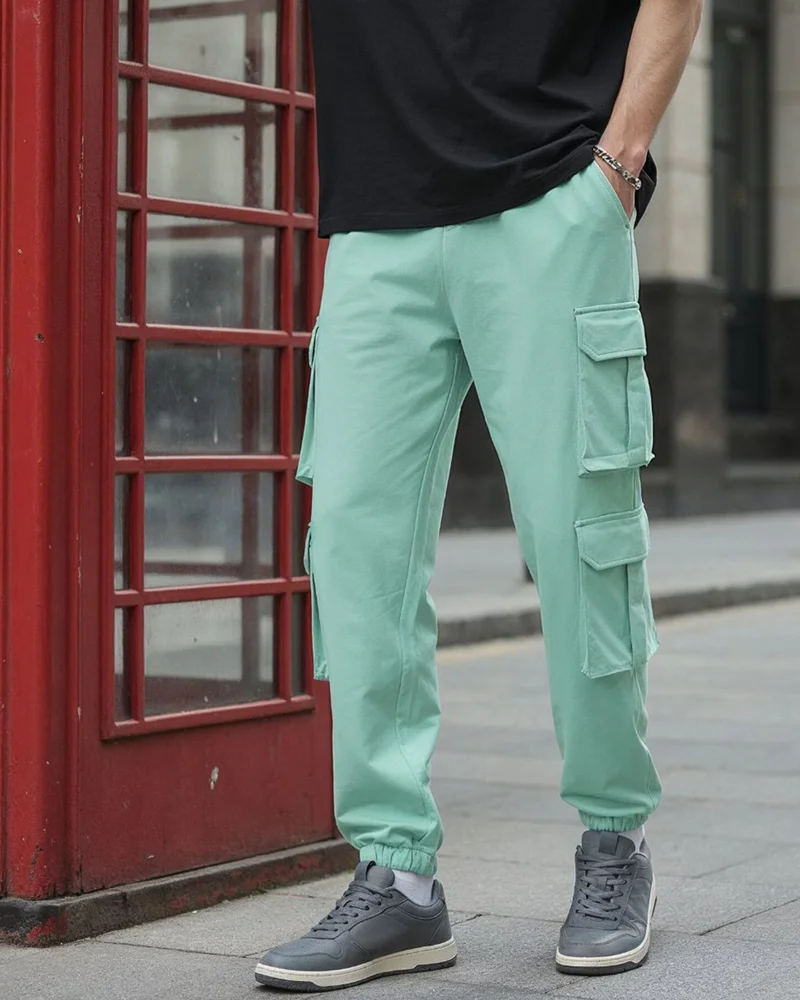 bewakoof Men's Green Super Loose Fit Cargo Warm Joggers